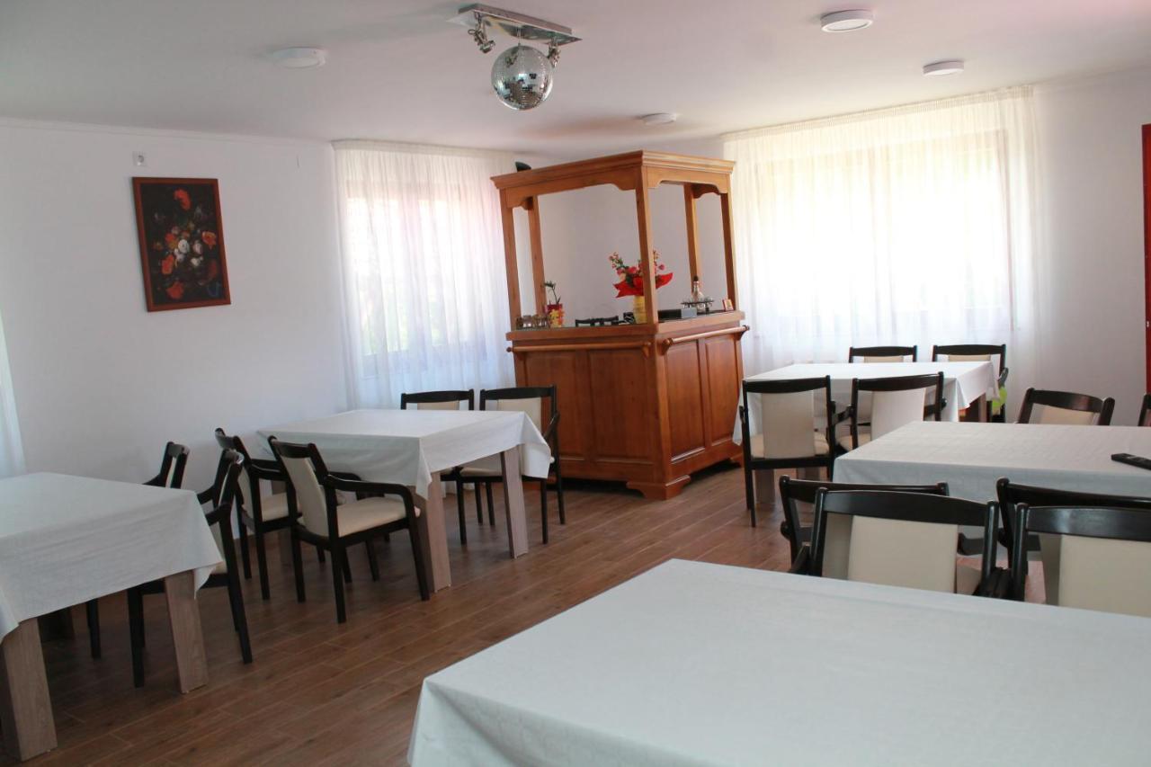 Casa Moldovan โซวาตา ภายนอก รูปภาพ