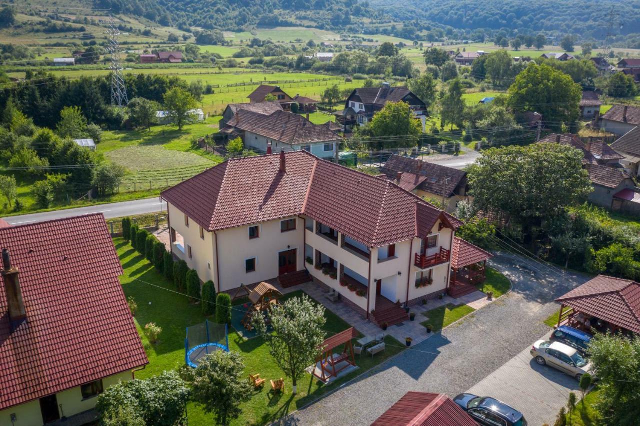Casa Moldovan โซวาตา ภายนอก รูปภาพ