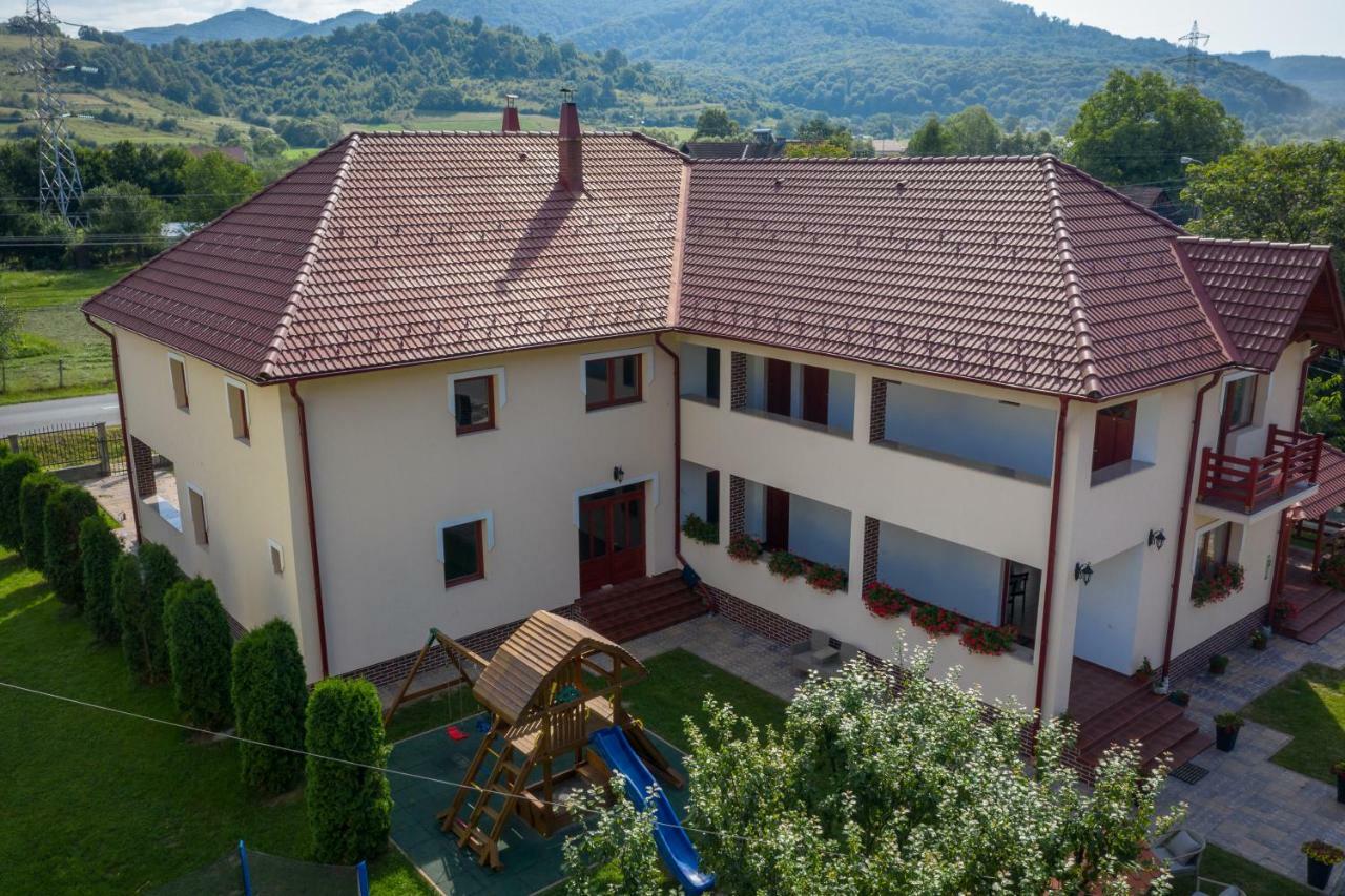 Casa Moldovan โซวาตา ภายนอก รูปภาพ