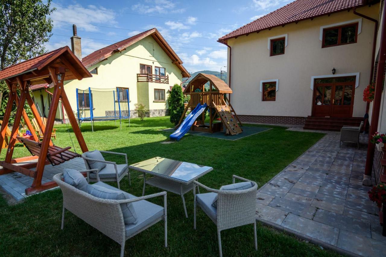Casa Moldovan โซวาตา ภายนอก รูปภาพ