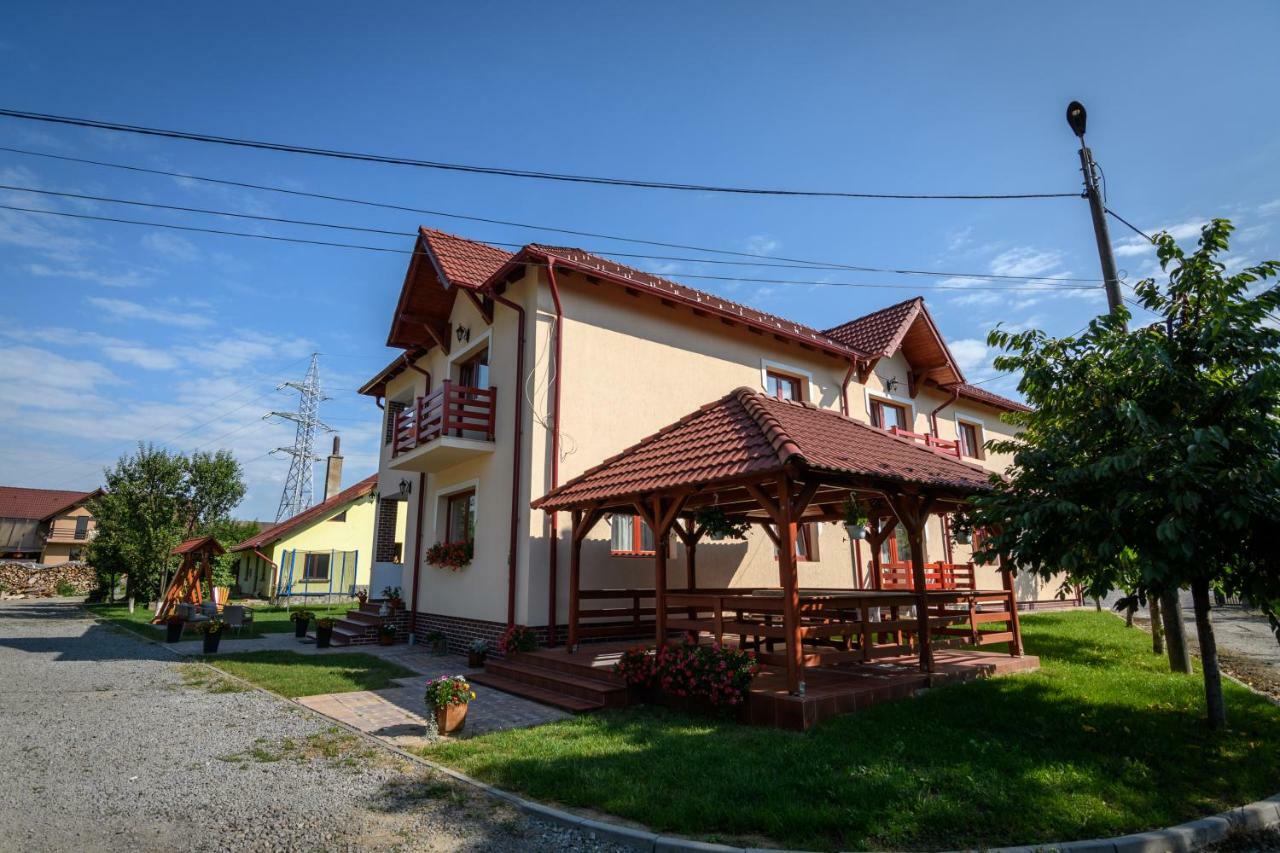Casa Moldovan โซวาตา ภายนอก รูปภาพ